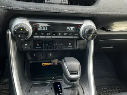 Toyota RAV4 2025 года за 21 900 000 тг. в Астана – фото 8