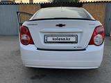 Chevrolet Aveo 2014 года за 3 100 000 тг. в Жезказган – фото 3