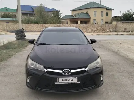 Toyota Camry 2017 года за 6 500 000 тг. в Жанаозен