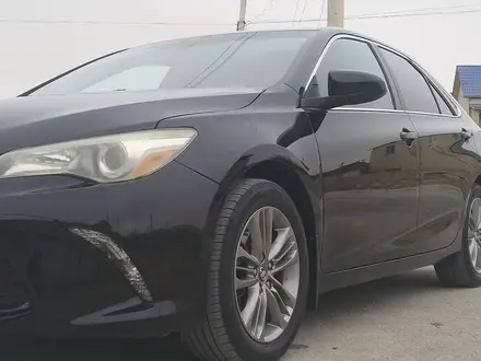 Toyota Camry 2017 года за 6 500 000 тг. в Жанаозен – фото 3