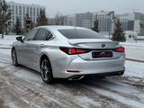 Lexus ES 350 2019 года за 21 500 000 тг. в Астана – фото 5