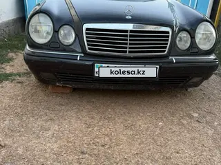 Mercedes-Benz E 280