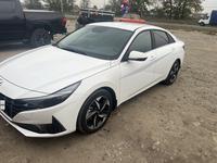 Hyundai Elantra 2022 годаfor11 500 000 тг. в Семей