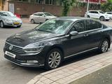 Volkswagen Passat 2017 годаүшін10 000 000 тг. в Алматы
