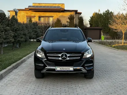 Mercedes-Benz GLE 400 2017 года за 18 500 000 тг. в Шымкент – фото 2