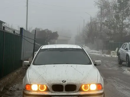 BMW 523 1997 года за 3 000 000 тг. в Сатпаев