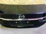 Крышка багажника Mazda 6 за 250 000 тг. в Алматы – фото 2