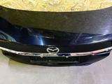 Крышка багажника Mazda 6 за 250 000 тг. в Алматы – фото 5