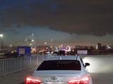 Toyota Camry 2018 годаүшін12 700 000 тг. в Астана – фото 3