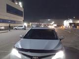 Toyota Camry 2018 годаүшін12 700 000 тг. в Астана – фото 5