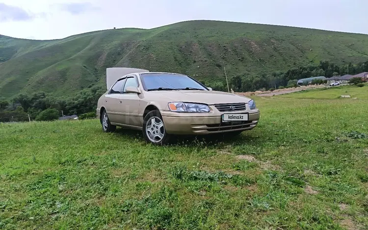 Toyota Camry 2000 годаүшін4 000 000 тг. в Тараз