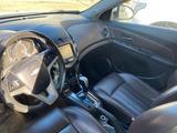 Chevrolet Cruze 2014 года за 3 300 000 тг. в Павлодар – фото 2