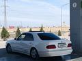 Mercedes-Benz E 320 2000 годаүшін4 941 999 тг. в Жанаозен – фото 3