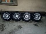 Шины с дисками зимние 215/60/16 состояние идеал за 94 500 тг. в Алматы