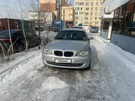 BMW 120 2008 года за 5 500 000 тг. в Астана