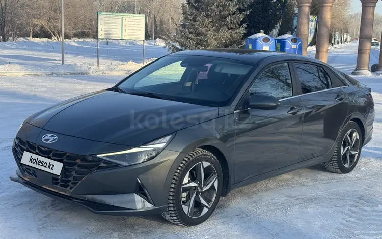 Hyundai Elantra 2022 года за 10 800 000 тг. в Семей