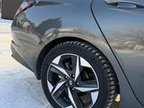 Hyundai Elantra 2022 годаүшін10 800 000 тг. в Семей – фото 5