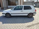 Volkswagen Golf 1993 года за 1 900 000 тг. в Алматы – фото 4