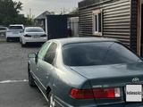 Toyota Camry 2000 года за 3 000 000 тг. в Алматы – фото 2
