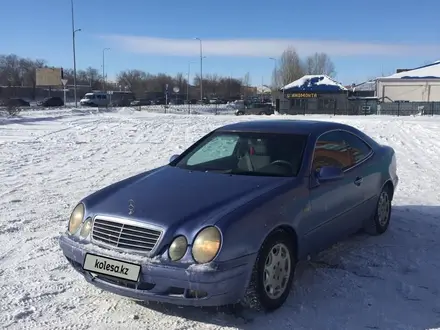 Mercedes-Benz CLK 230 1998 года за 3 300 000 тг. в Актобе – фото 2