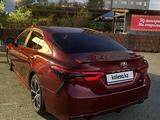 Toyota Camry 2019 года за 11 500 000 тг. в Усть-Каменогорск – фото 2