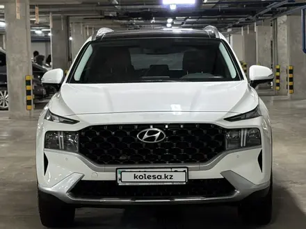 Hyundai Santa Fe 2023 года за 21 000 000 тг. в Астана – фото 2