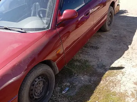 Mazda 626 1993 года за 1 500 000 тг. в Усть-Каменогорск – фото 2