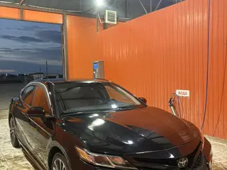 Toyota Camry, 2019