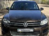 Volkswagen Touareg 2012 года за 12 495 000 тг. в Уральск – фото 5