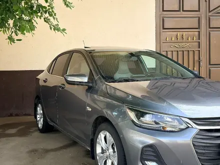 Chevrolet Onix 2023 года за 4 600 000 тг. в Шымкент – фото 3