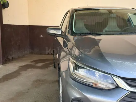 Chevrolet Onix 2023 года за 4 600 000 тг. в Шымкент – фото 4