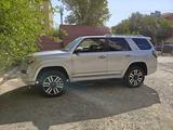 Toyota 4Runner 2016 года за 20 500 000 тг. в Тараз – фото 2