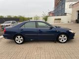 Toyota Camry 2004 года за 3 700 000 тг. в Уральск – фото 2