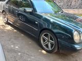 Mercedes-Benz E 320 1996 годаүшін2 800 000 тг. в Шымкент – фото 2