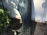 Крыло на Chrysler Cirrus 2000 г за 10 000 тг. в Алматы