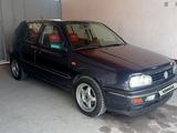 Volkswagen Golf 1994 годаүшін1 700 000 тг. в Шымкент