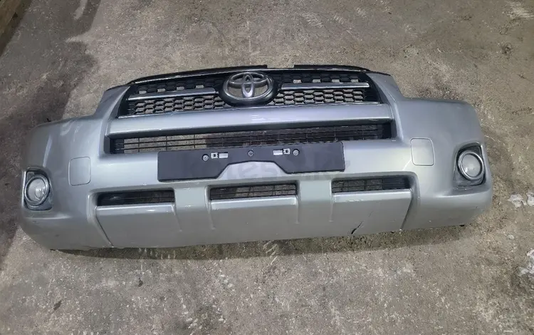 Передний бампер Тойота Рав 4 за 250 000 тг. в Астана