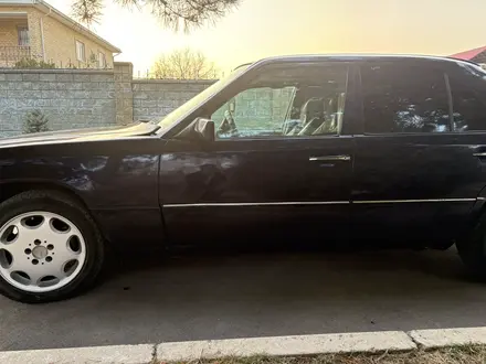 Mercedes-Benz E 280 1994 года за 1 500 000 тг. в Алматы – фото 13