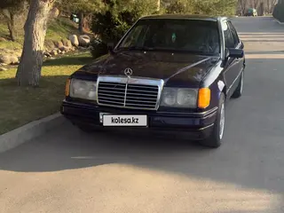 Mercedes-Benz E 280