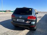 Volkswagen Touareg 2003 годаүшін3 500 000 тг. в Актау – фото 2