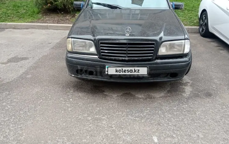 Mercedes-Benz C 180 1994 года за 900 000 тг. в Алматы