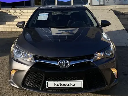 Toyota Camry 2015 года за 10 400 000 тг. в Уральск