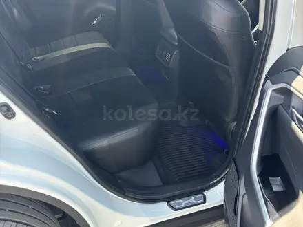 Toyota RAV4 2023 года за 15 700 000 тг. в Караганда – фото 12