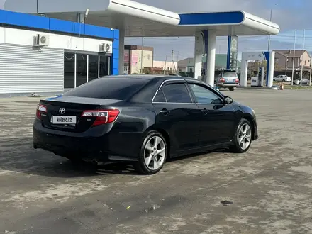 Toyota Camry 2014 года за 8 550 000 тг. в Шымкент – фото 11