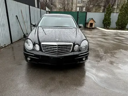 Mercedes-Benz E 500 2005 годаүшін5 500 000 тг. в Алматы – фото 17