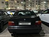 BMW 318 1993 года за 2 500 000 тг. в Астана – фото 4