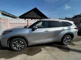 Toyota Highlander 2022 годаүшін21 000 000 тг. в Павлодар – фото 3