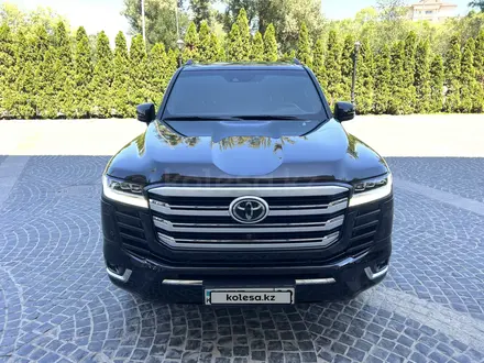 Toyota Land Cruiser 2021 года за 55 000 000 тг. в Алматы