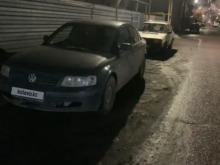 Volkswagen Passat 1997 года за 1 500 000 тг. в Астана – фото 3