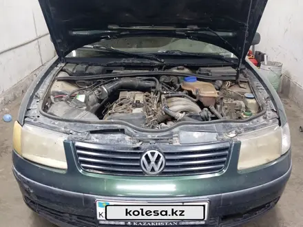 Volkswagen Passat 1997 года за 1 500 000 тг. в Астана – фото 4